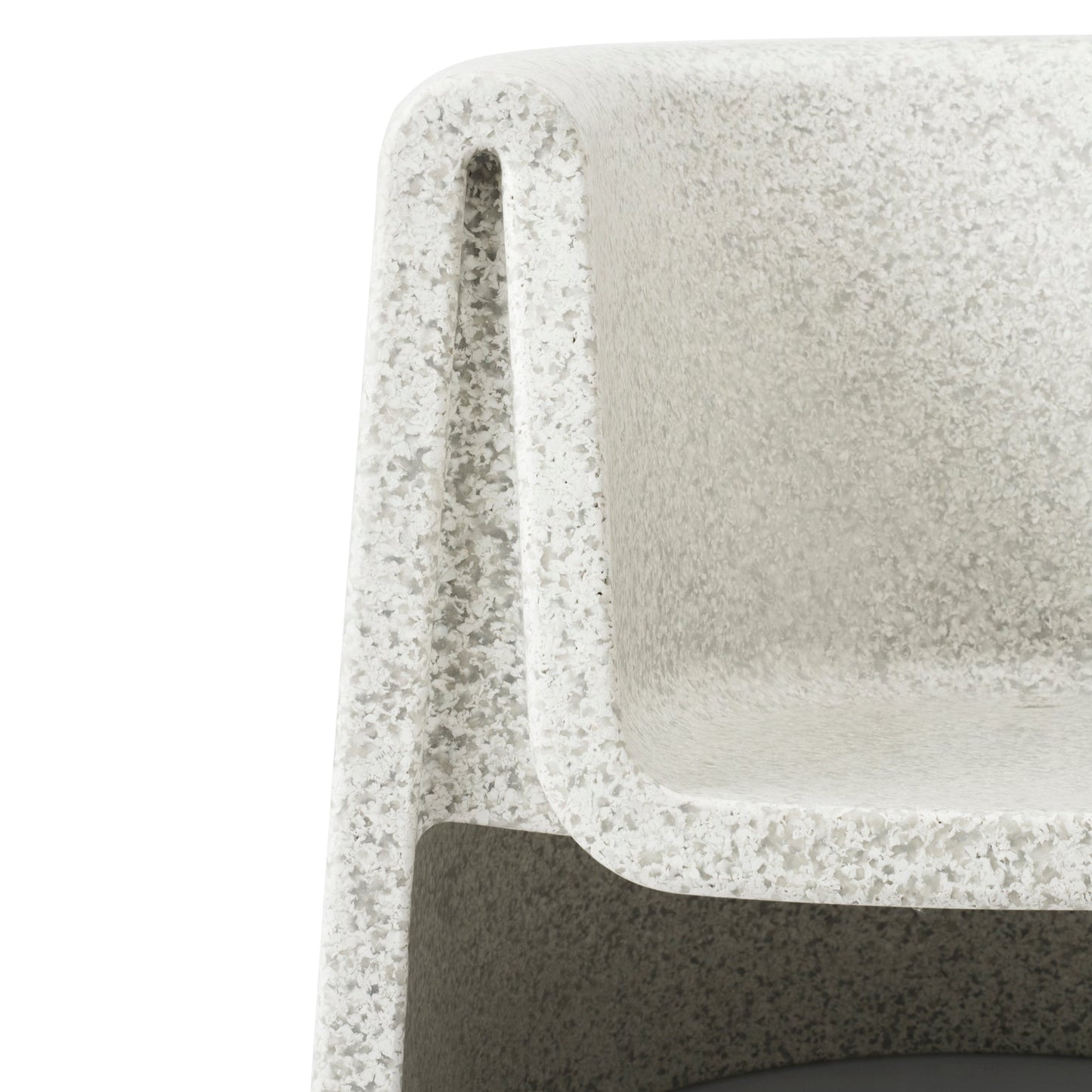 Bit Lounge Chair