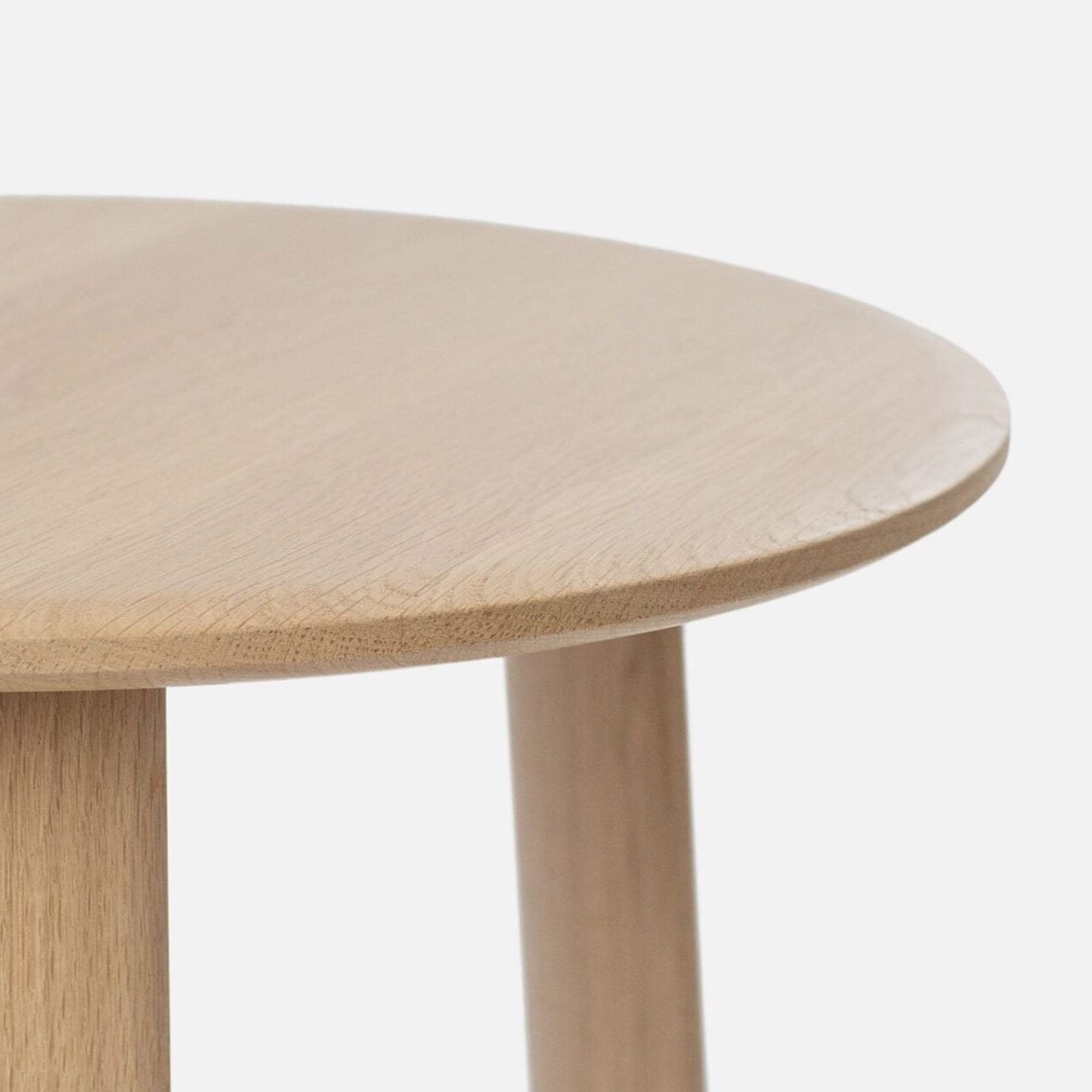 Alle side table