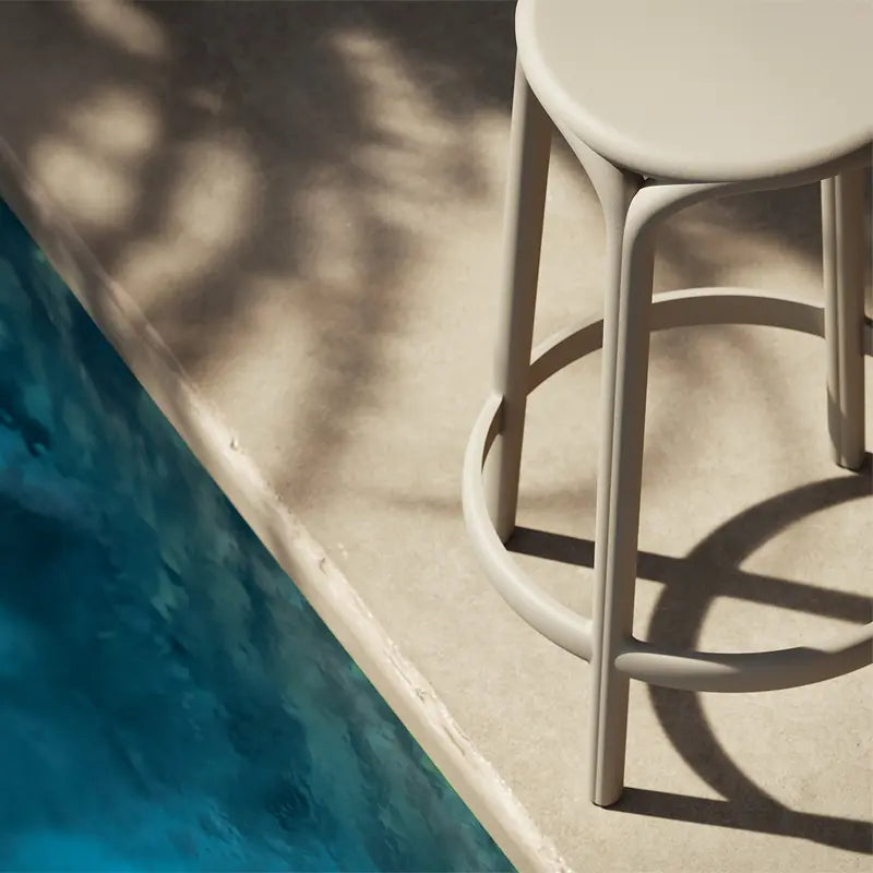 Brooklyn Stool (Revolution)
