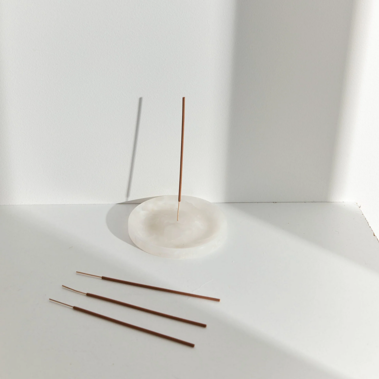 Dune Incense Burner White Onyx