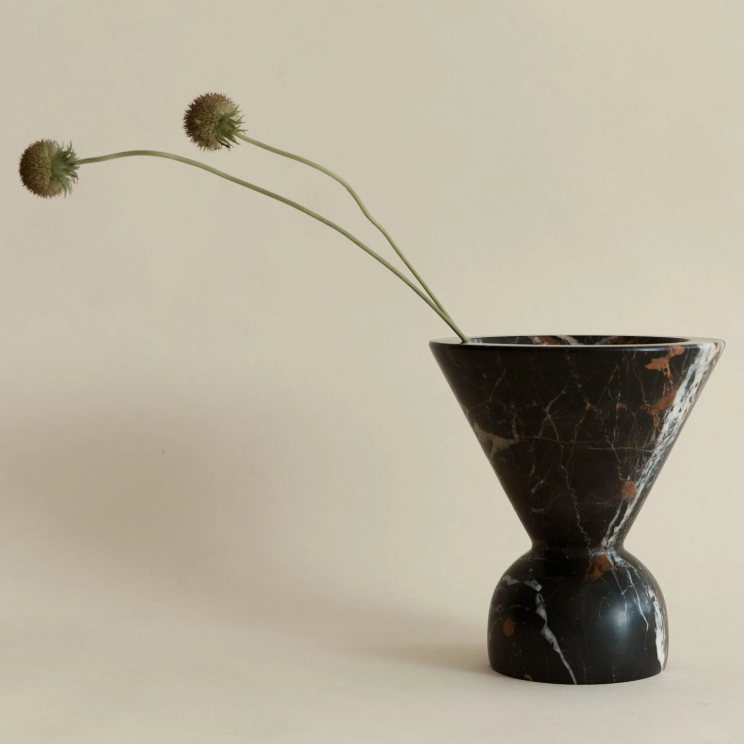 Neue Void Incense Burner