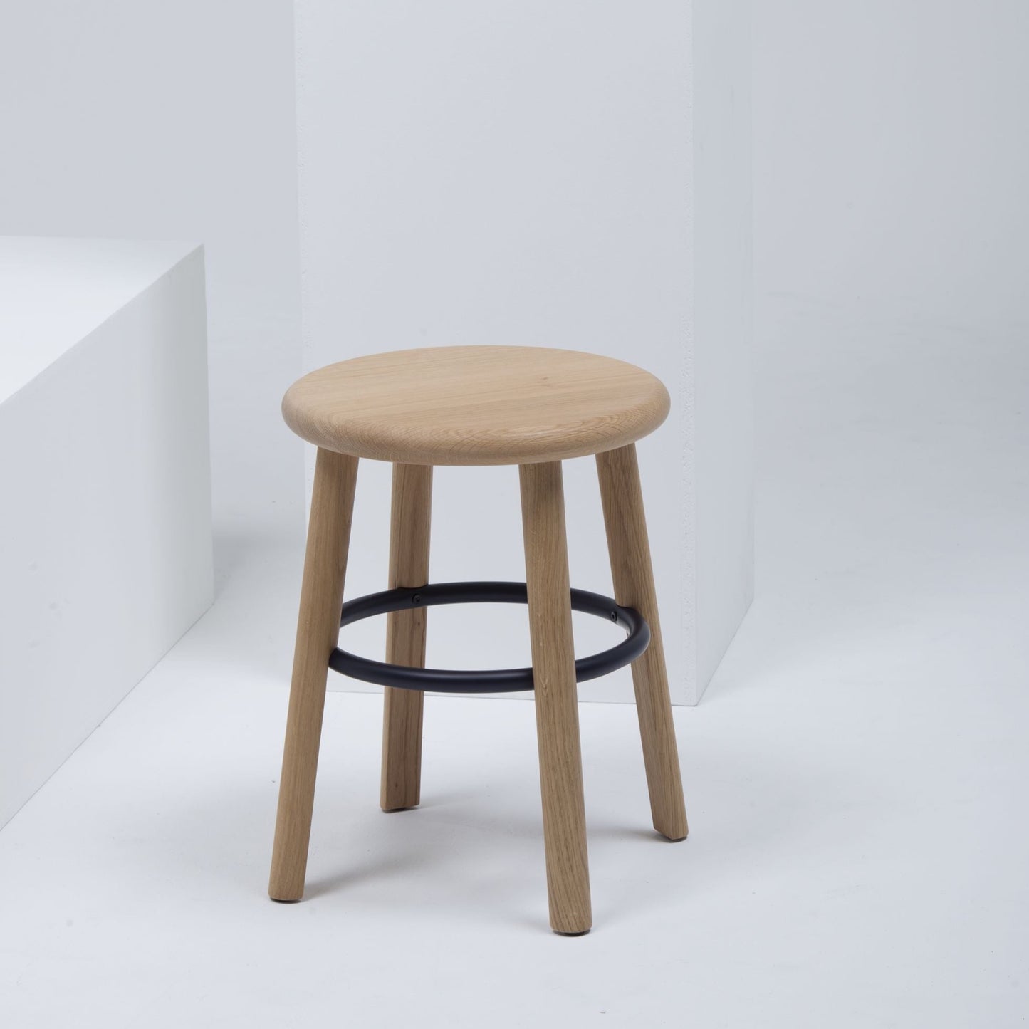 Solo Stool