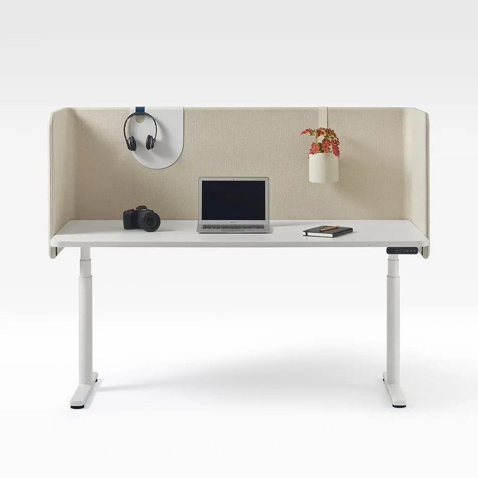 Ovation Desk