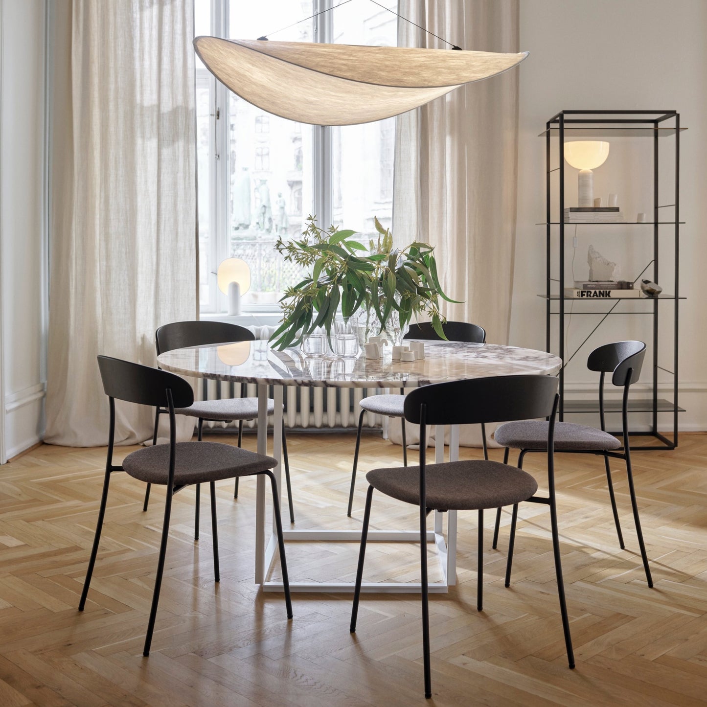 Florence Dining Table Round