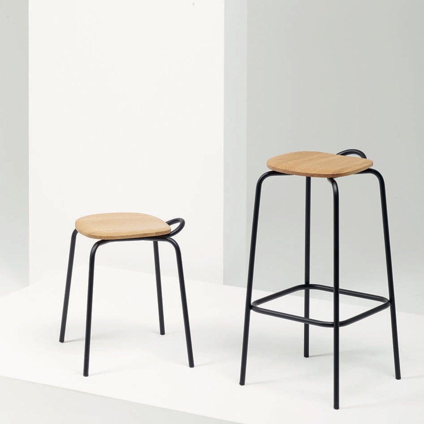 Forcina Stool