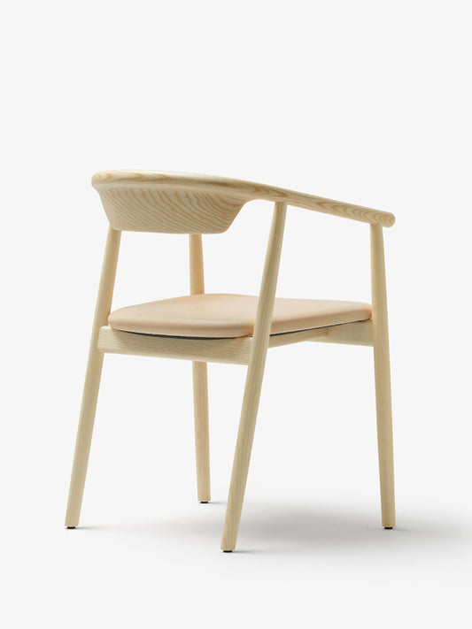 Mattiazzi Leva chair upholstered in leather